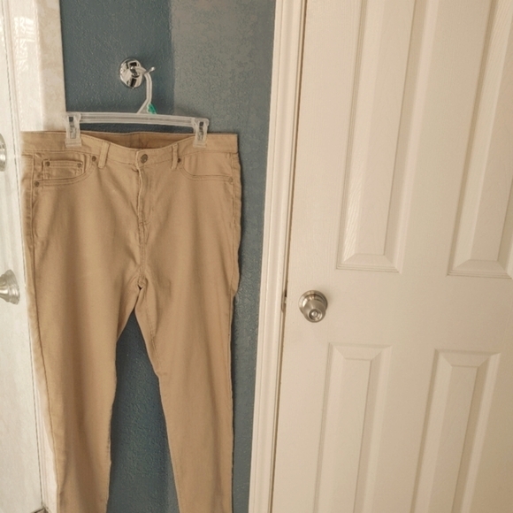 NWOT Faded Glory Straight leg Button/Zip Tan Pant Size 14 - Picture 3 of 10